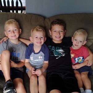 Meet your Posher, Carla